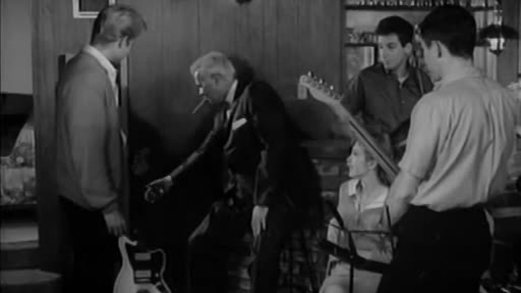 Wild Guitar (1962)