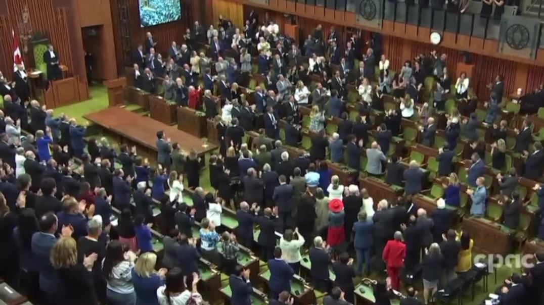 Canadian Parliament Gives Standing Ovation to a Nazi Soldier